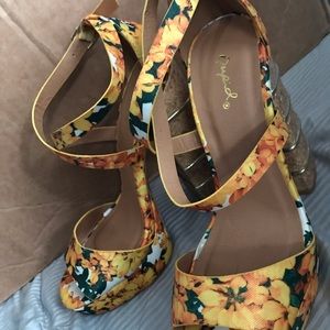 Women size 7  high heel platforms